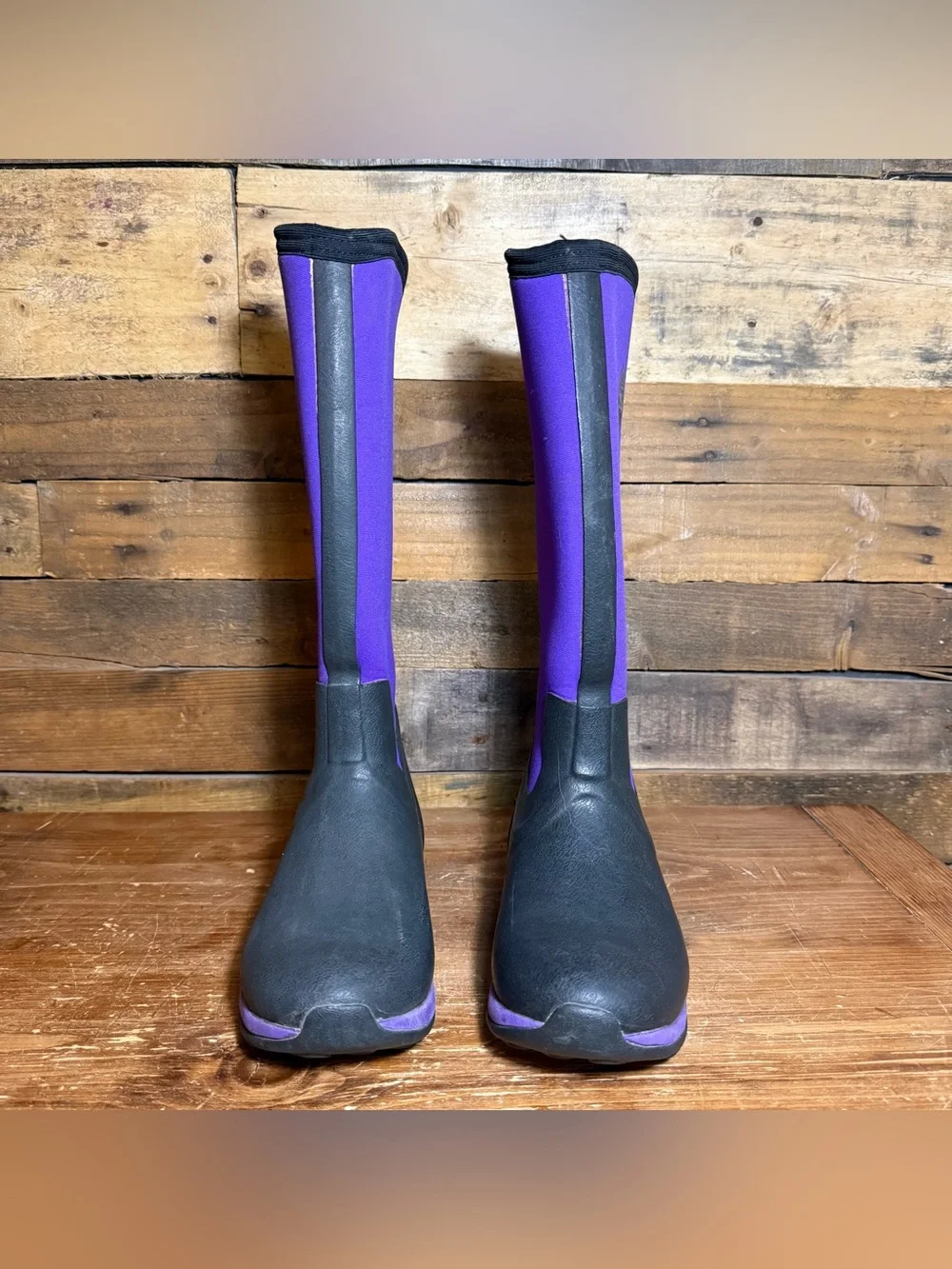 The Original MUCK BOOTS Wellington Boots Arctic EVA Black/Purple Women’s size 6